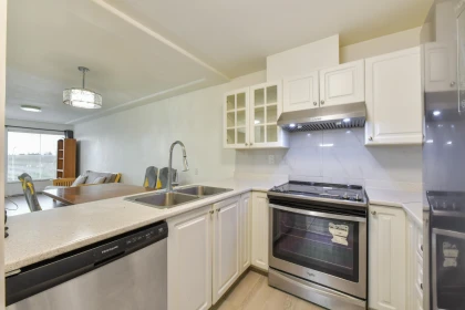 309 15150 108 Avenue, Surrey, BC, Surrey — Apartment/Condo for sale