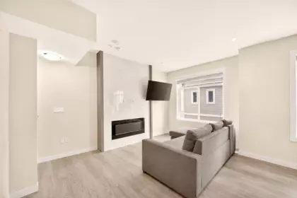 Hot Tub / Spa Photo of 68 11267 133 Street, Surrey, BC