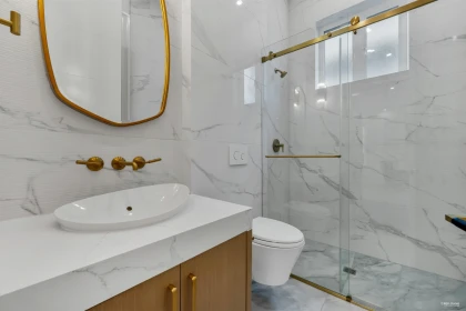 2246 W 20th Avenue, Vancouver, BC, Vancouver — Single Family Residence for sale