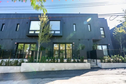 Front Yard Photo of 107 551 W 28th Avenue, Vancouver, BC