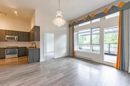 Primary Bedroom Photo of 405 15628 104 Avenue, Surrey, BC