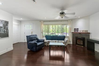 Breakfast Nook Photo of 14770 60 Avenue, Surrey, BC