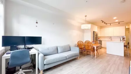 Hallway Photo of 317 20673 78 Avenue, Langley, BC