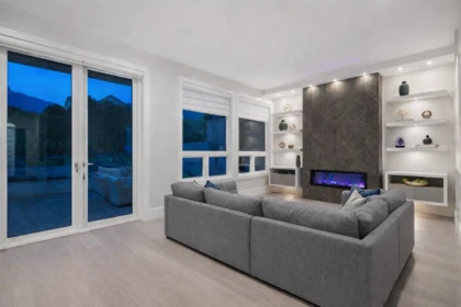 356 W 28th Street, North Vancouver, BC, North Vancouver — Single Family Residence for sale