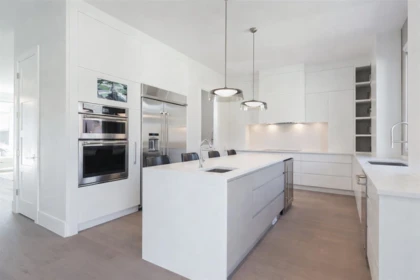 356 W 28th Street, North Vancouver, BC, North Vancouver — Single Family Residence for sale