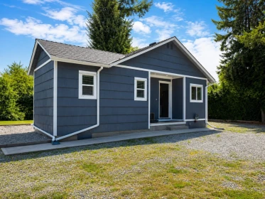 33625 Ferndale Avenue, Mission, BC, Mission — Single Family Residence for sale
