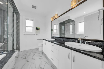 Guest Bathroom Photo of 2246 W 22nd Avenue, Vancouver, BC