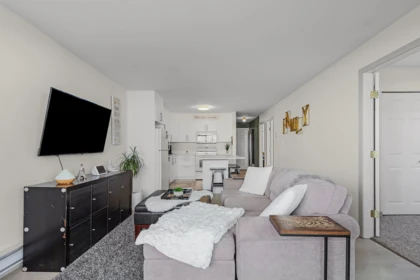 214 45669 Mcintosh Drive, Chilliwack, BC, Chilliwack — Apartment/Condo for sale