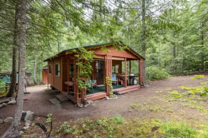 9540 Pemberton Portage Road, Pemberton, BC, Pemberton — Single Family Residence for sale