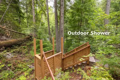 Guest Bathroom Photo of 9540 Pemberton Portage Road, Pemberton, BC