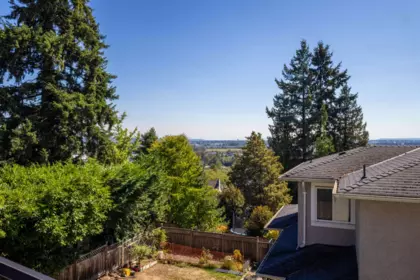 Garden / Landscaping Photo of 5208 Carson Street, Burnaby, BC