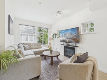 57 935 Ewen Avenue, New Westminster, BC, New Westminster — Townhouse for sale