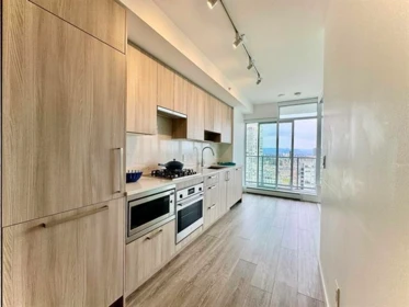 3706 13350 Central Avenue, Surrey, BC, Surrey — Apartment/Condo for sale