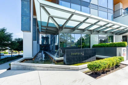 3210 4711 Hazel Street, Burnaby, BC, Burnaby — Apartment/Condo for sale