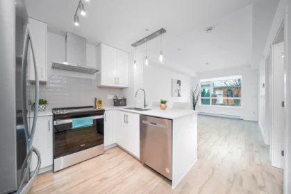 116 6338 King George Boulevard, Surrey, BC, Surrey — Townhouse for sale