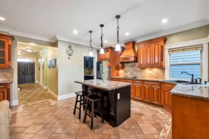 Kitchen Island Photo of 7307 2nd Street, Burnaby, BC