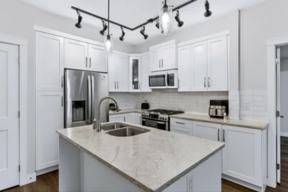 Breakfast Nook Photo of 608 11077 Ravine Road, Surrey, BC