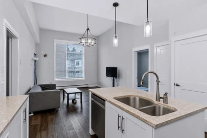 Kitchen Photo of 608 11077 Ravine Road, Surrey, BC