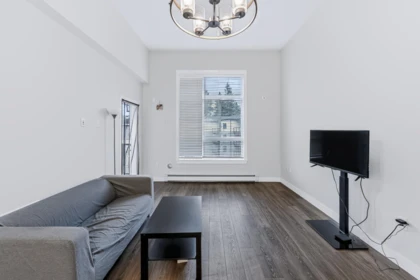 Primary Bedroom Photo of 608 11077 Ravine Road, Surrey, BC