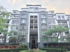 209 2468 E Broadway, Vancouver, BC