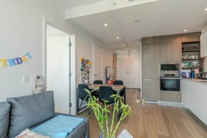 Primary Bedroom Photo of 4001 6000 Mckay Avenue, Burnaby, BC