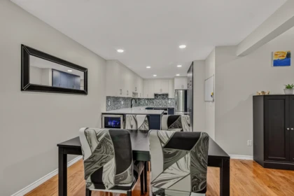 Breakfast Nook Photo of 5 13918 58 Avenue, Surrey, BC
