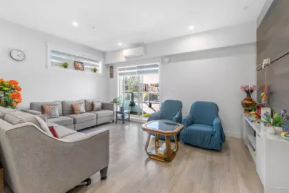 Kitchen Photo of B208 14438 72 Avenue, Surrey, BC