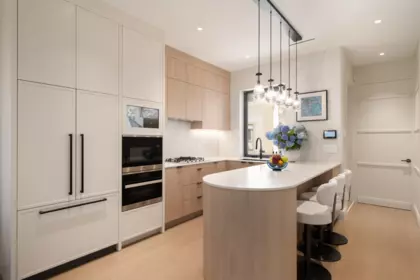Breakfast Nook Photo of 2 1592 Nanton Avenue, Vancouver, BC