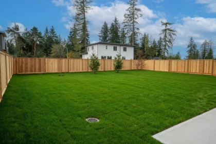 Front Yard Photo of 20070 27a Avenue, Langley, BC
