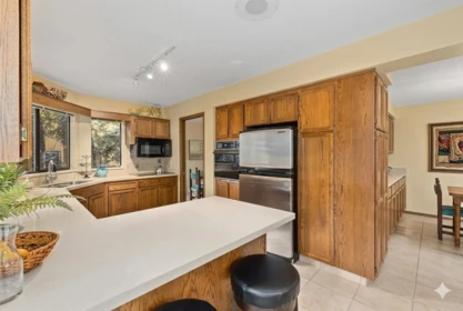 Kitchen Photo of 1768 Amble Greene Drive, Surrey, BC