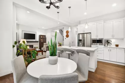 Breakfast Nook Photo of 11181 239 Street, Maple Ridge, BC