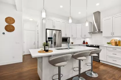 Kitchen Island Photo of 11181 239 Street, Maple Ridge, BC