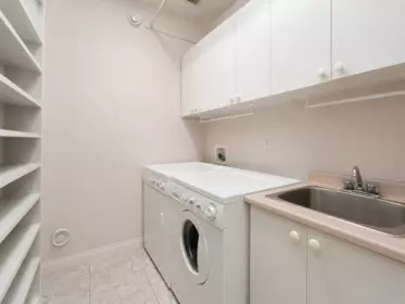 Kitchen Photo of 6115 Garrison Court, Richmond, BC