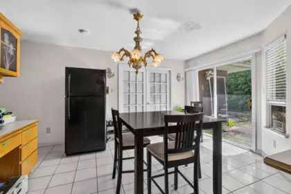 Family Room Photo of 3780 Cunningham Drive, Richmond, BC