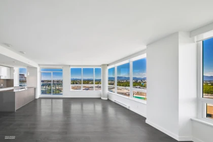 Family Room Photo of 1208 5599 Cooney Road, Richmond, BC