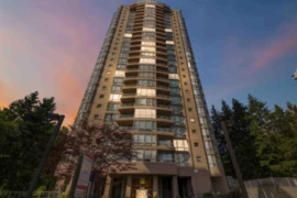 2205 9603 Manchester Drive, Burnaby, BC