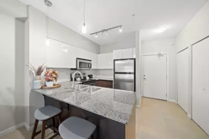 Kitchen Island Photo of 216 13733 107a Avenue, Surrey, BC