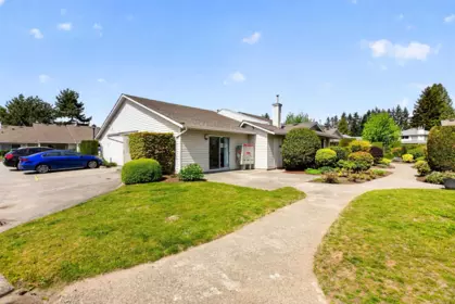 Hot Tub / Spa Photo of 4 19249 Hammond Road, Pitt Meadows, BC