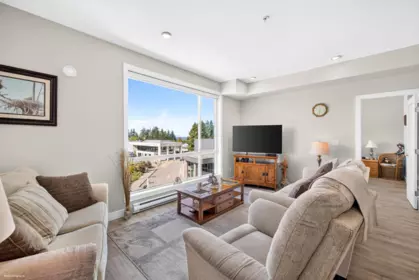 Loft / Bonus Room Photo of 403 11501 84 Avenue, Delta, BC