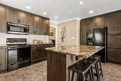 46677 Ramona Drive, Chilliwack, BC, Chilliwack — Single Family Residence for sale