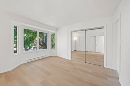 Mudroom Photo of 35 6100 Tiffany Boulevard, Richmond, BC