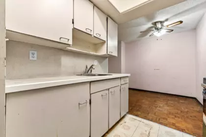Basement Recreation Room Photo of 212 550 E 6th Avenue, Vancouver, BC