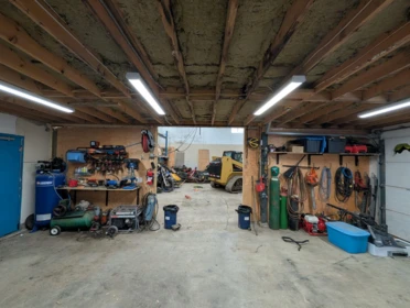 Basement Recreation Room Photo of 5745 W Gun Lake Road, Cadreb Other, BC