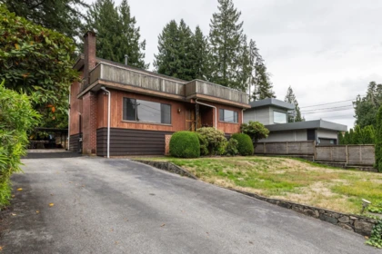Backyard Photo of 4590 Highland Boulevard, North Vancouver, BC