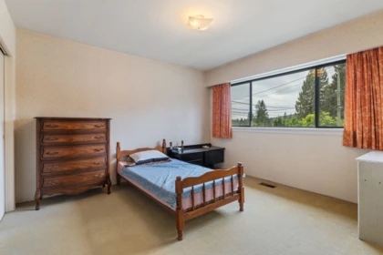 Bedroom 3 Photo of 4590 Highland Boulevard, North Vancouver, BC
