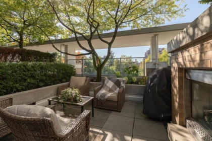 Hot Tub / Spa Photo of 14 166 W 13th Street, North Vancouver, BC