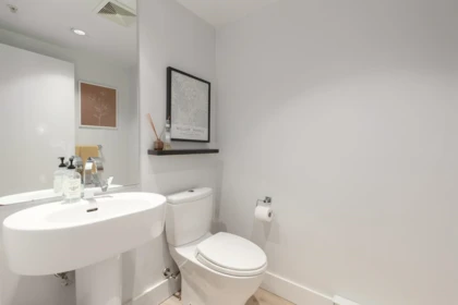 Powder Room Photo of 14 166 W 13th Street, North Vancouver, BC