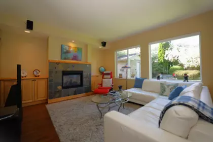 Laundry Room Photo of 910 Oceanmount Boulevard, Gibsons, BC