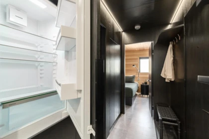 Guest Bathroom Photo of 3 2158 Sarajevo Drive, Whistler, BC