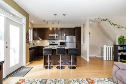Guest Bathroom Photo of 1 6033 168 Street, Surrey, BC